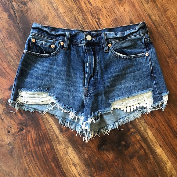 We The Free Destroyed Denim Button Up Shorts - Picture 1 of 11